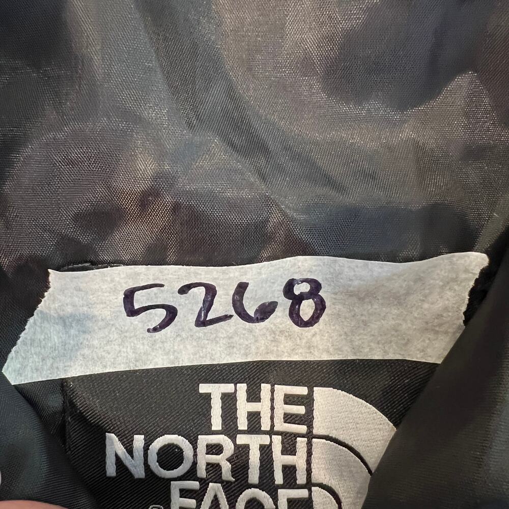 THE NORTH FACE Men's Nuptse Puffer Vest Size L In Black - Picture 8 of 8